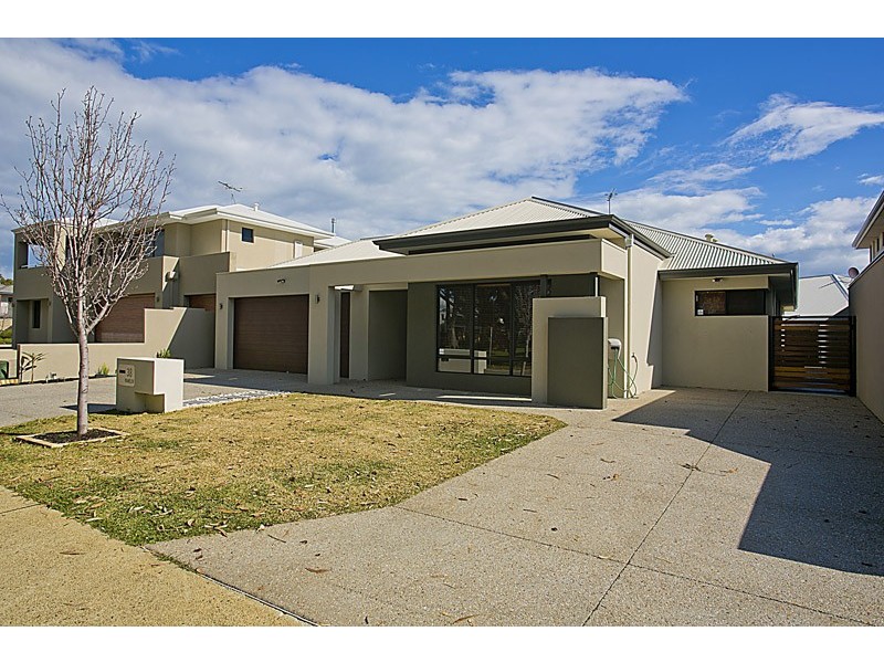 38 Hamelin Drive, Munster WA 6166
