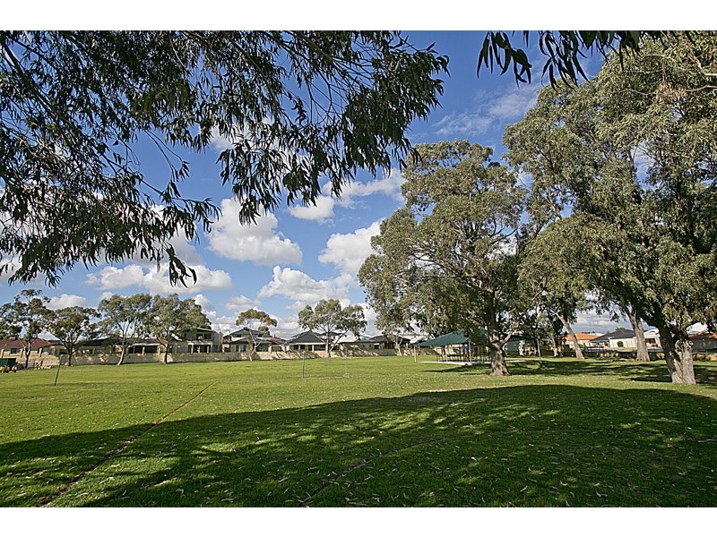 38 Hamelin Drive, Munster WA 6166