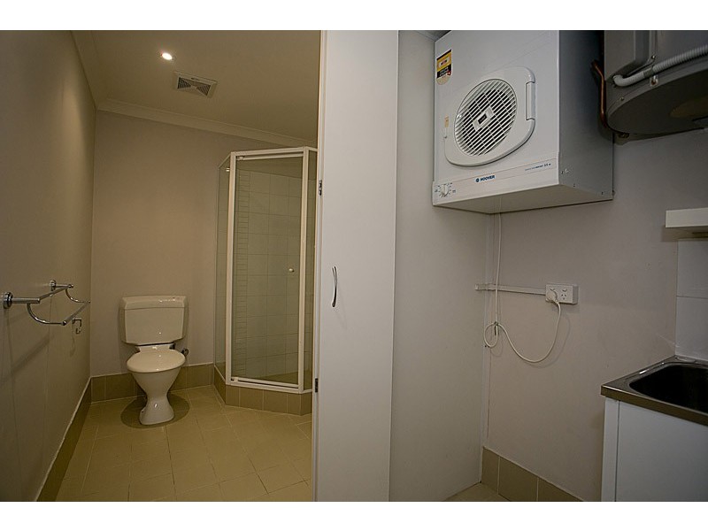 10/2 Pensioner Guard, North Fremantle WA 6159