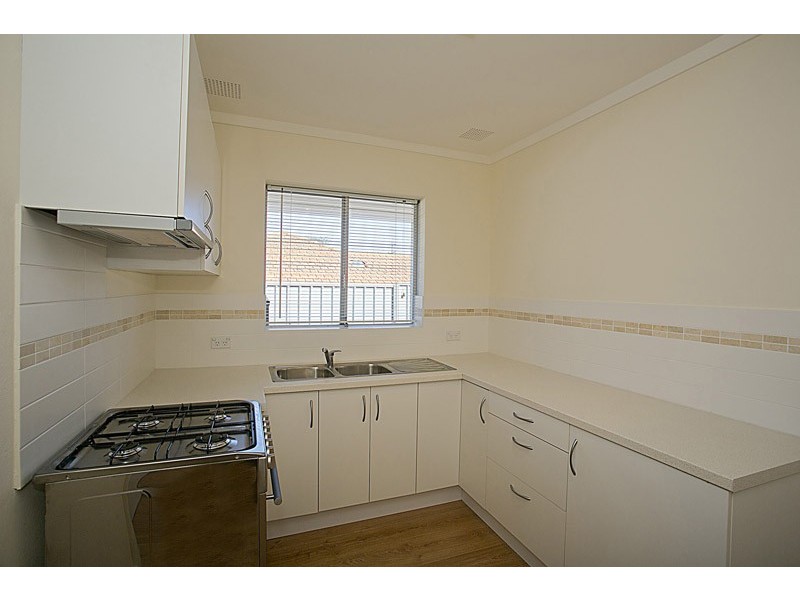 A/6 Glendower Way, Spearwood WA 6163