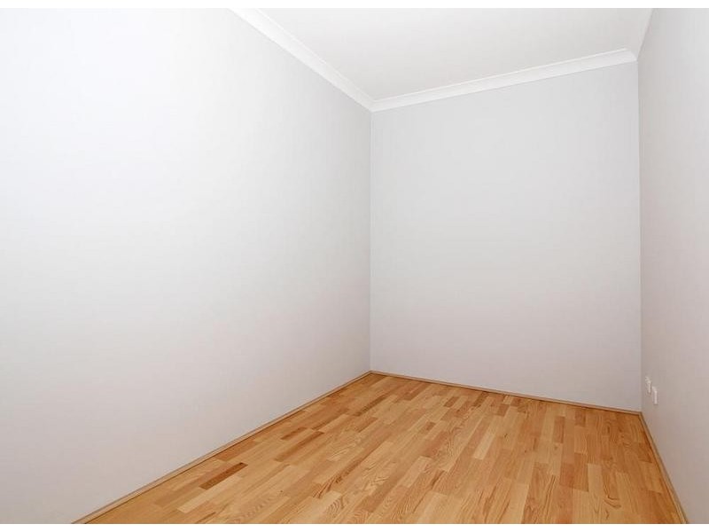 2/7 College Corner, O’connor WA 6163