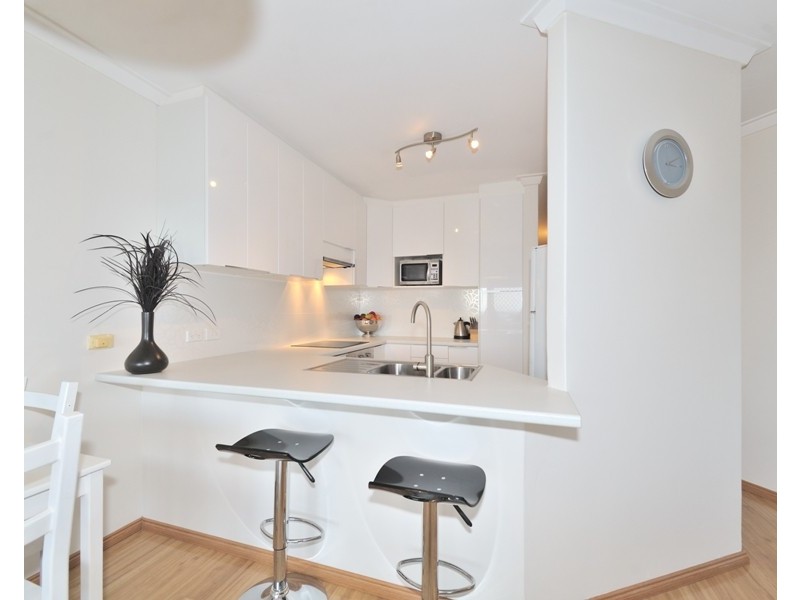 8/11 Boyd Crescent, Hamilton Hill WA 6163