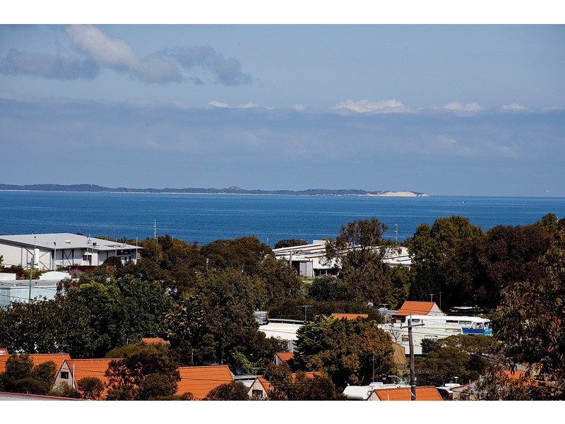 8/11 Boyd Crescent, Hamilton Hill WA 6163