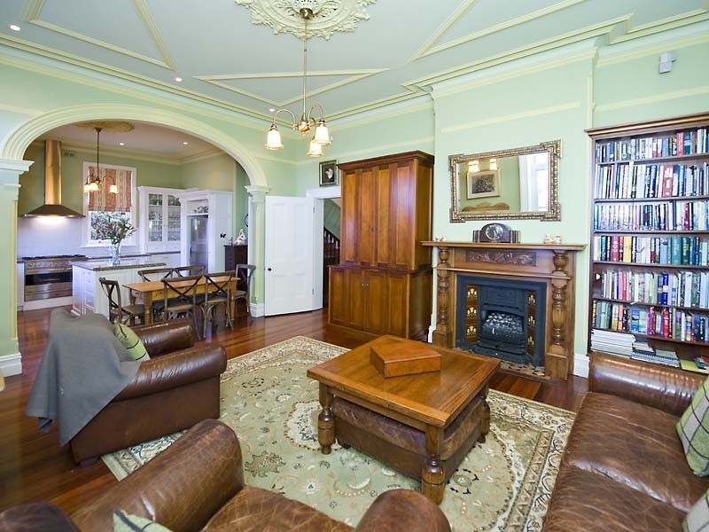 15 Solomon Street, Fremantle WA 6160