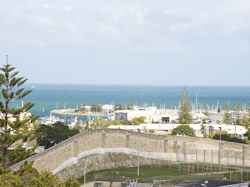 15 Solomon Street, Fremantle WA 6160