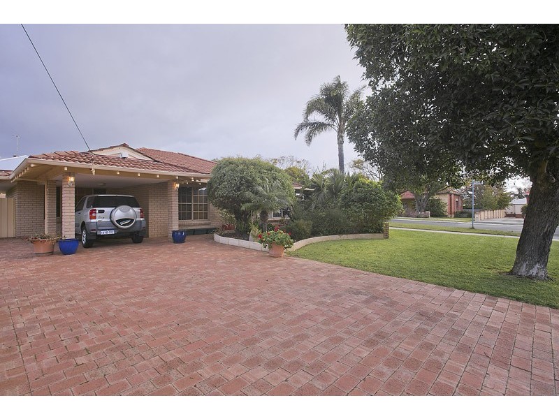 30a Petra Street, Palmyra WA 6157