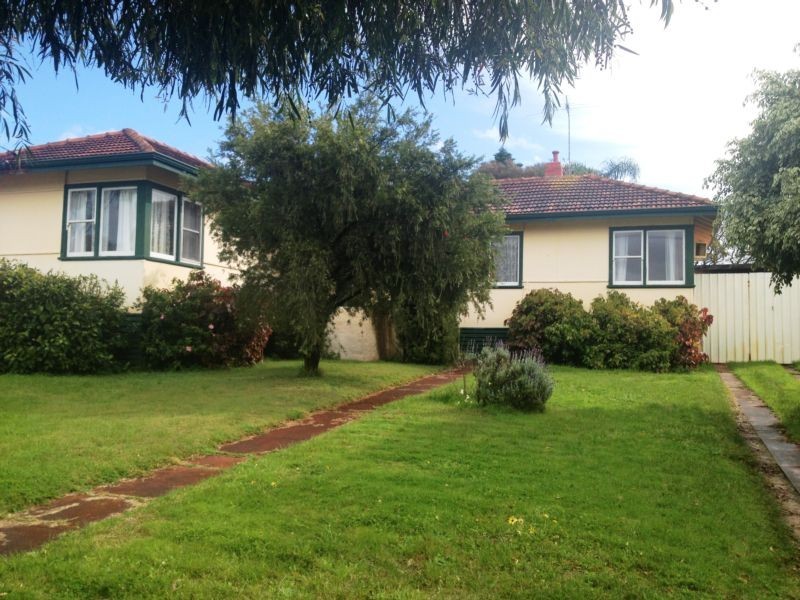 43 Adrian Street, Palmyra WA 6157