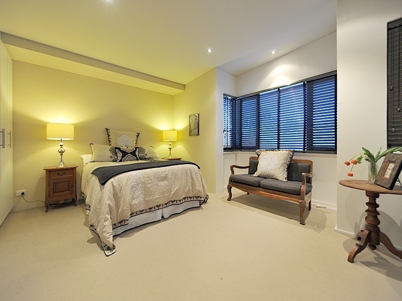 1 Gray Street, Shenton Park WA 6008