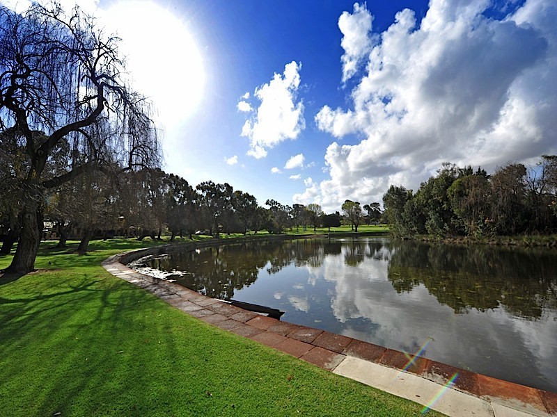 1 Gray Street, Shenton Park WA 6008