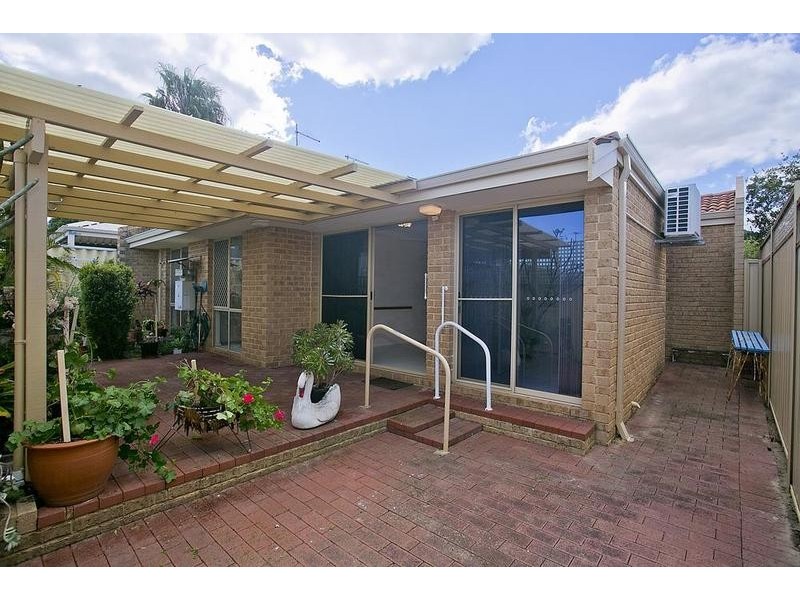 4/27 Waddell Road, Palmyra WA 6157