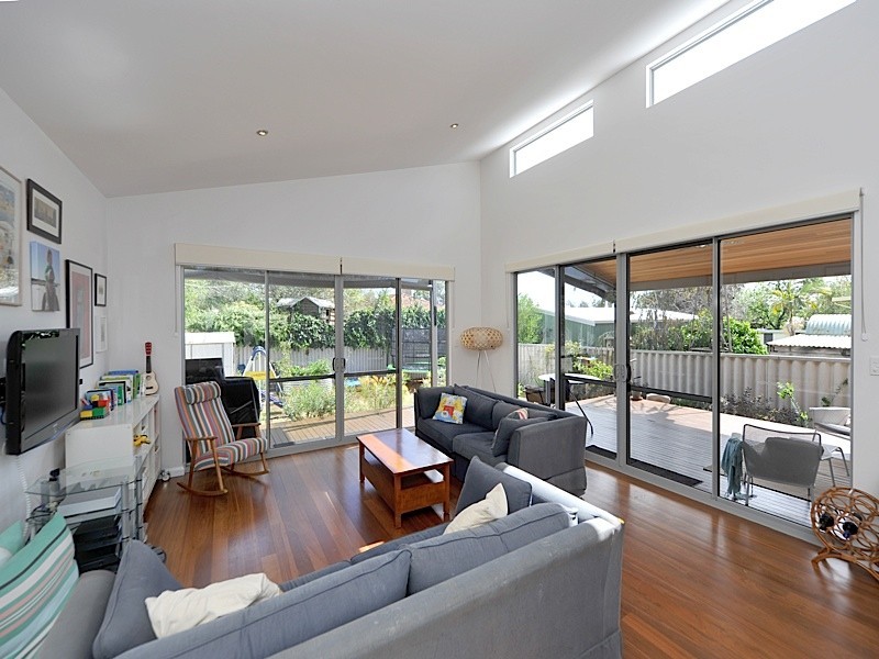 41 Central Avenue, Beaconsfield WA 6162