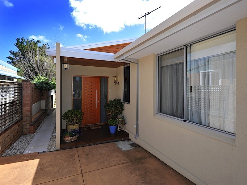 41 Central Avenue, Beaconsfield WA 6162