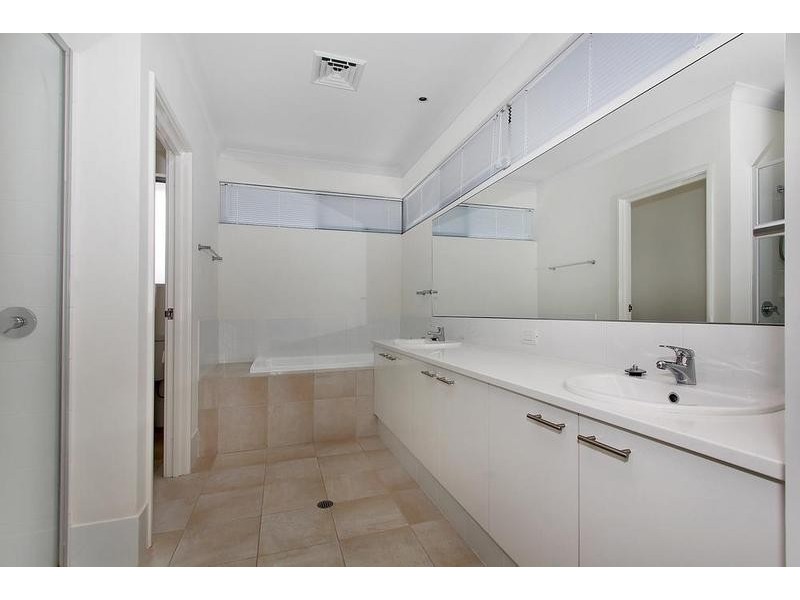 11 Daniel Street, Attadale WA 6156