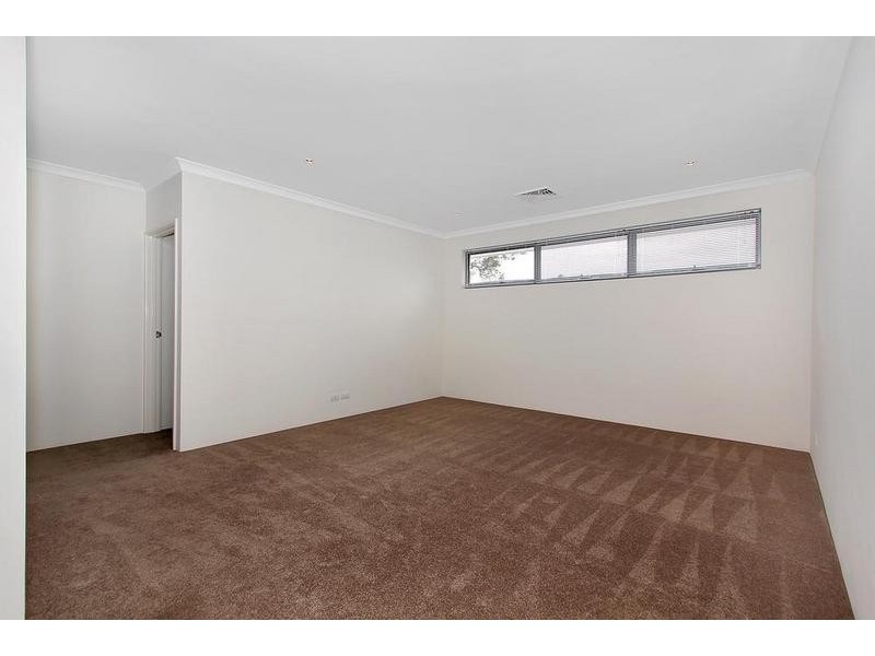 11 Daniel Street, Attadale WA 6156