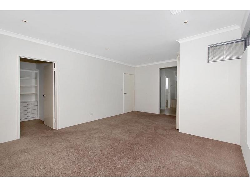 11 Daniel Street, Attadale WA 6156