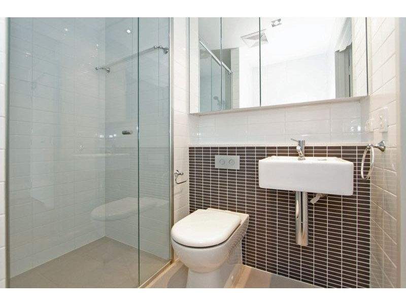 8/7 College Corner, O’connor WA 6163