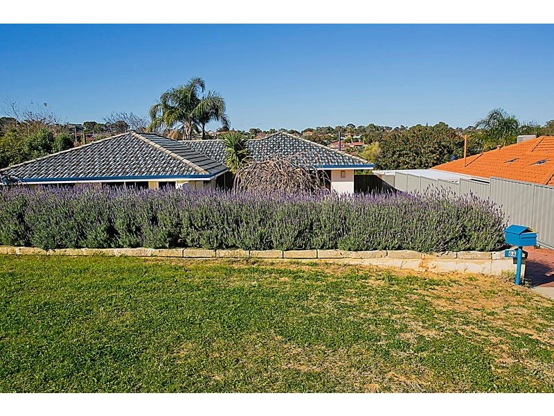 6A Glendower Way, Spearwood WA 6163