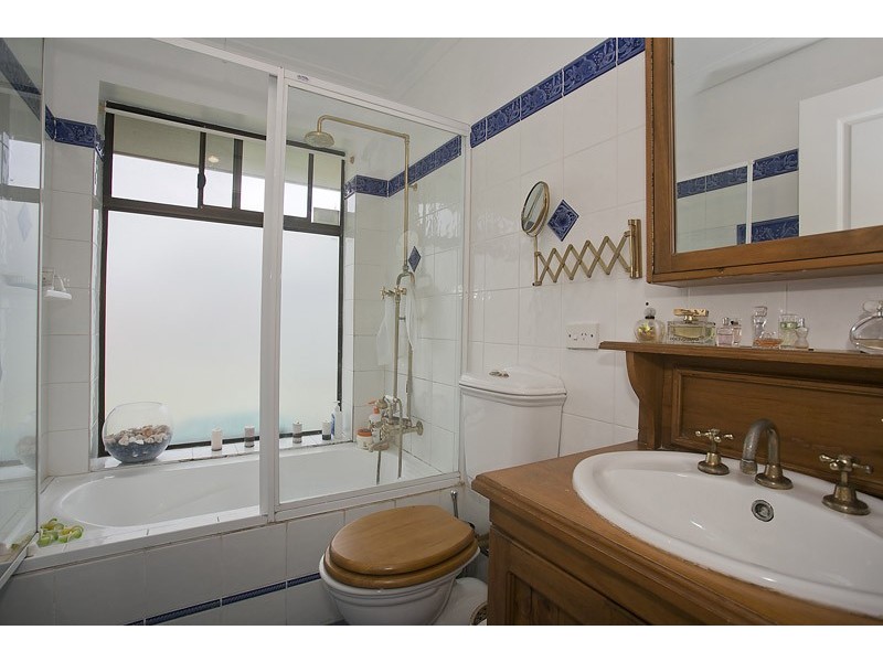 1/182 Holland St, Fremantle WA 6160
