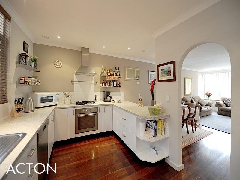 77 Shepherd Street, Beaconsfield WA 6162