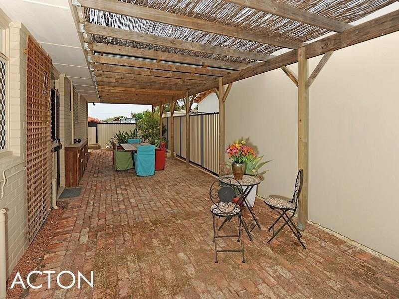 77 Shepherd Street, Beaconsfield WA 6162