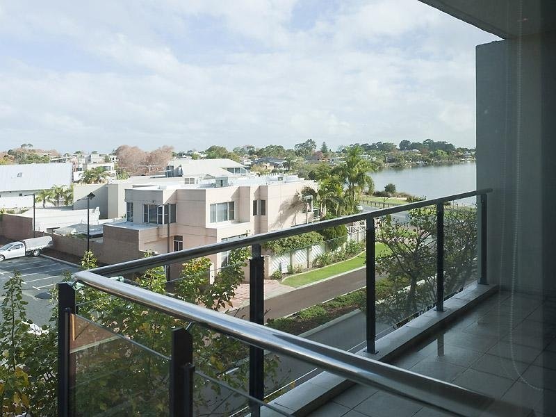 W304/70 Canning Beach Road, Applecross WA 6153