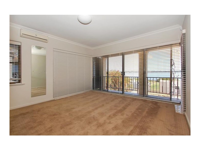 10 Duncraig Road, Applecross WA 6153