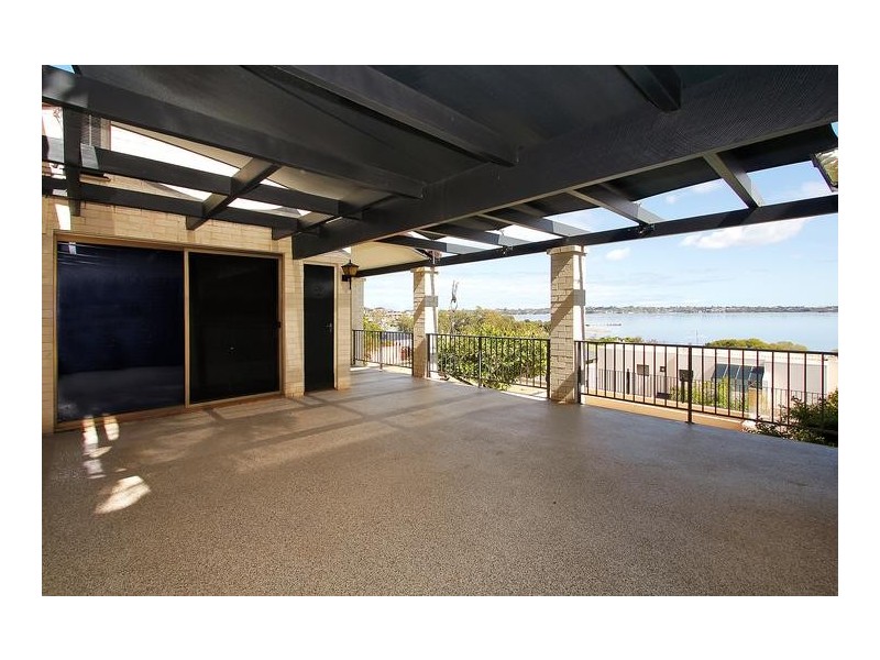 10 Duncraig Road, Applecross WA 6153