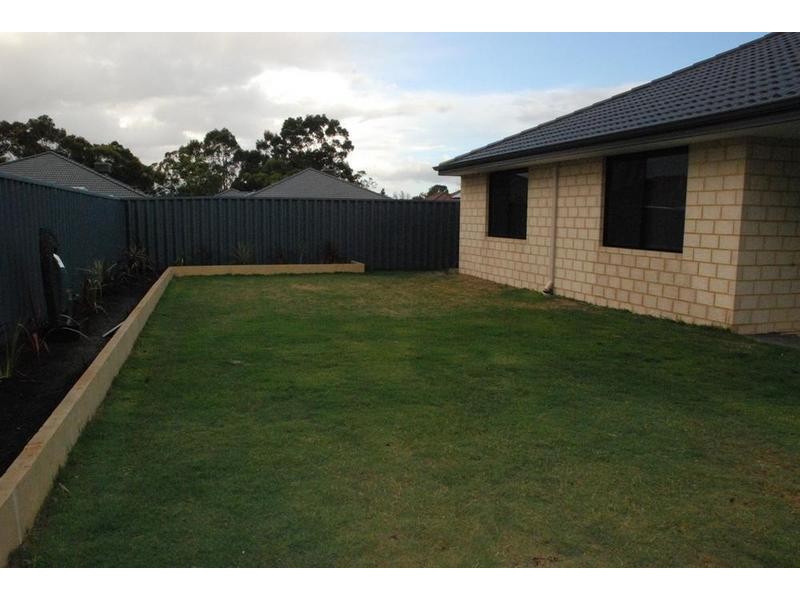 15 Correa Way, Baldivis WA 6171