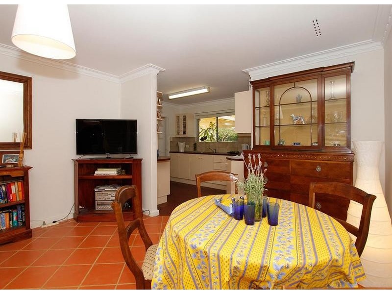 6a Petra Street, Palmyra WA 6157