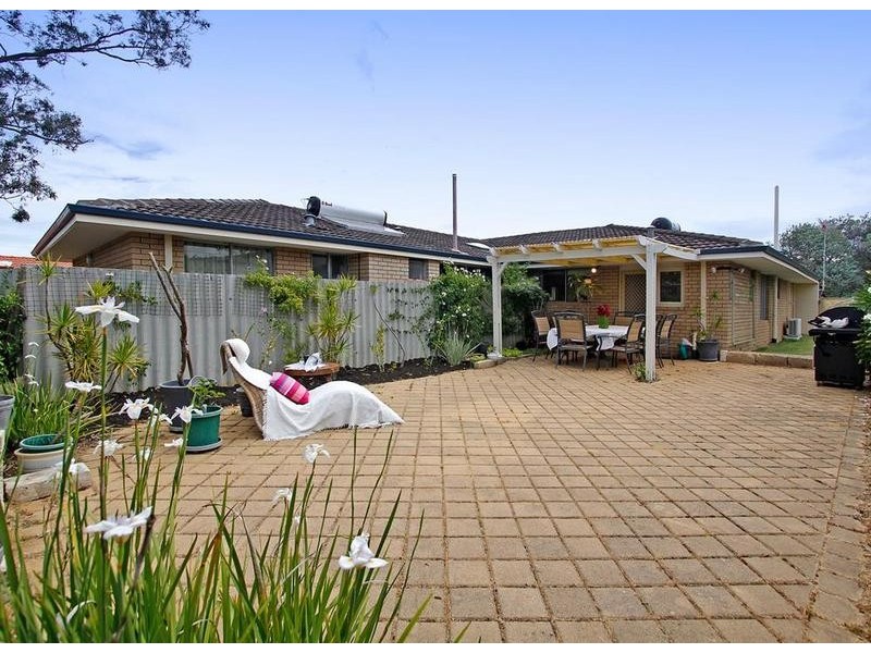 6a Petra Street, Palmyra WA 6157