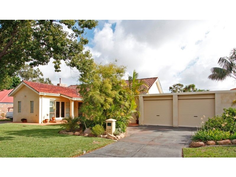 17 Gimber Street, Melville WA 6156