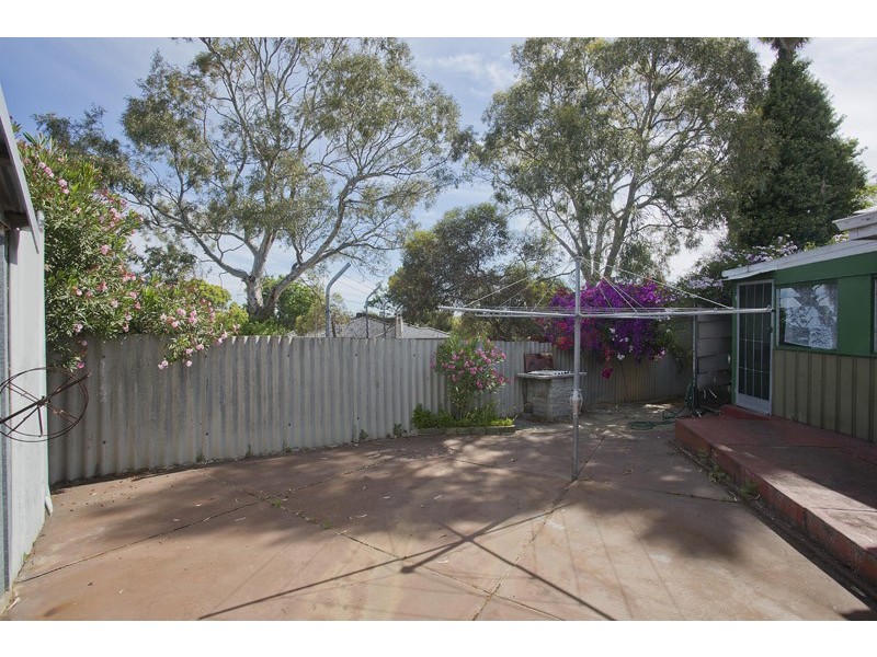 6a Malacari Court, Hamilton Hill WA 6163