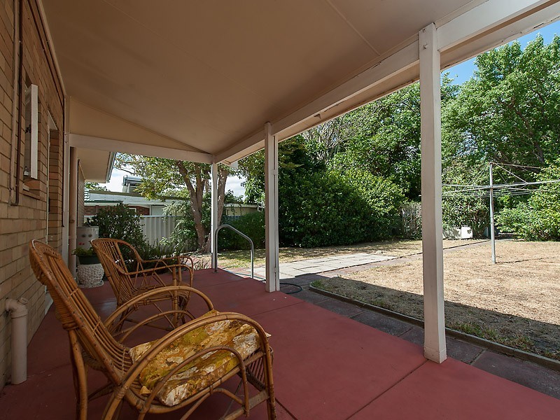 106 North Lake Road, Myaree WA 6154