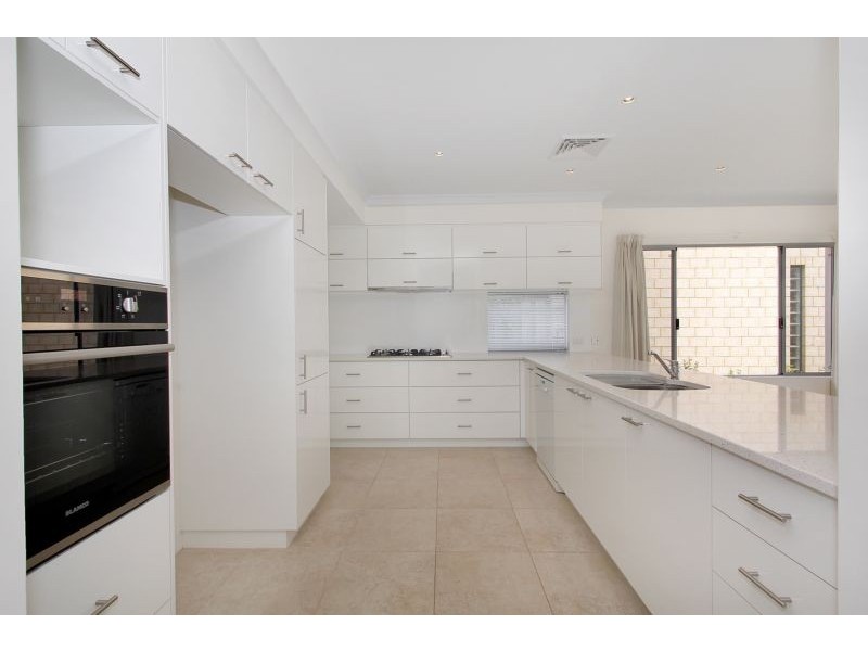 11 Daniel Street, Attadale WA 6156