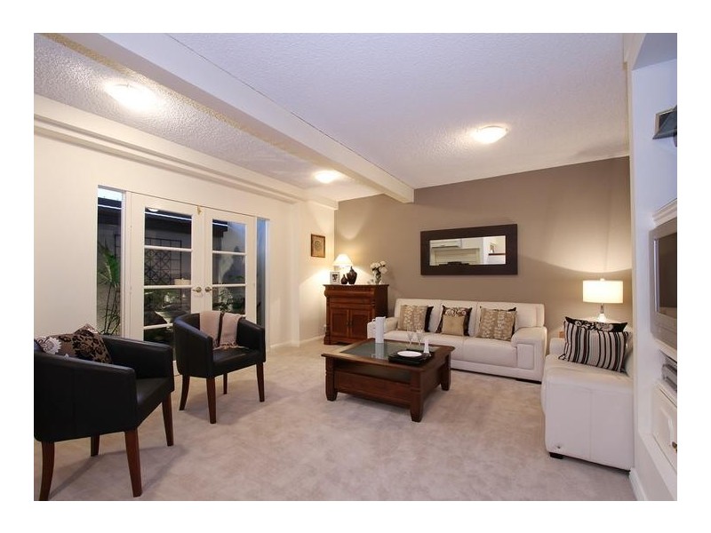 40 Warragoon Crescent, Attadale WA 6156