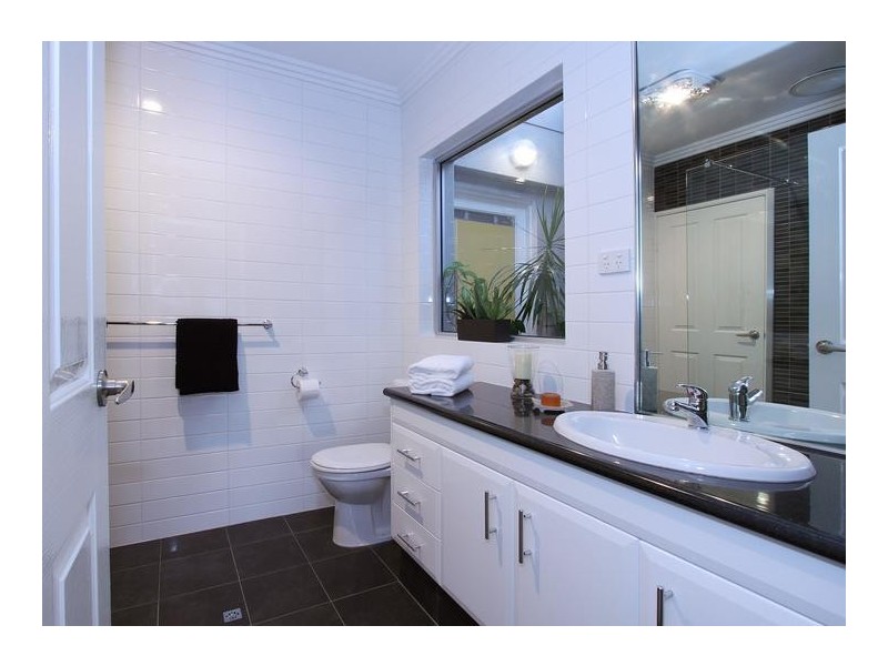 40 Warragoon Crescent, Attadale WA 6156