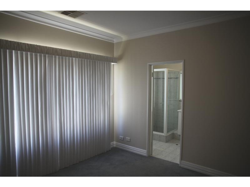 121 Waddell Road, Bicton WA 6157