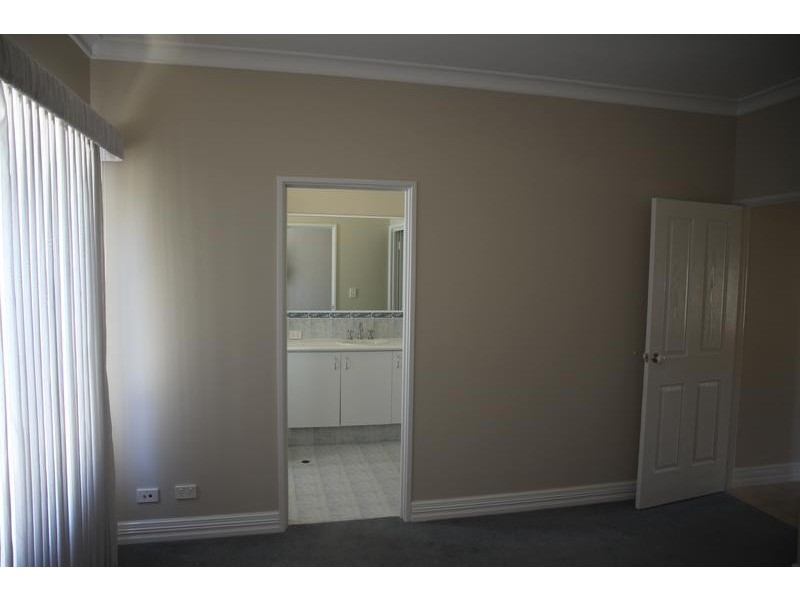 121 Waddell Road, Bicton WA 6157