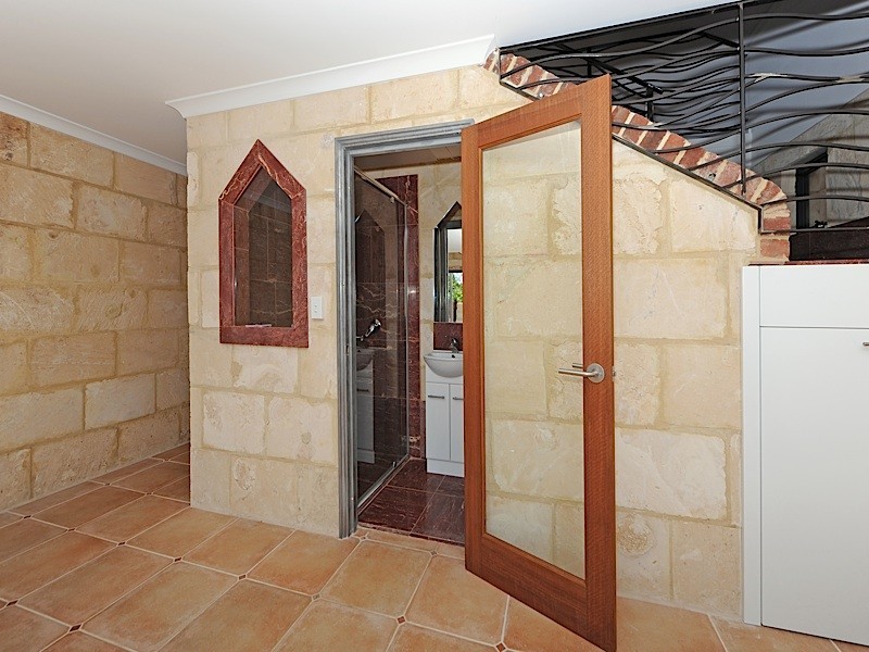 48b Stevens Street, Fremantle WA 6160