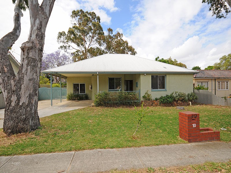 10 Harwood Street, Hilton WA 6163