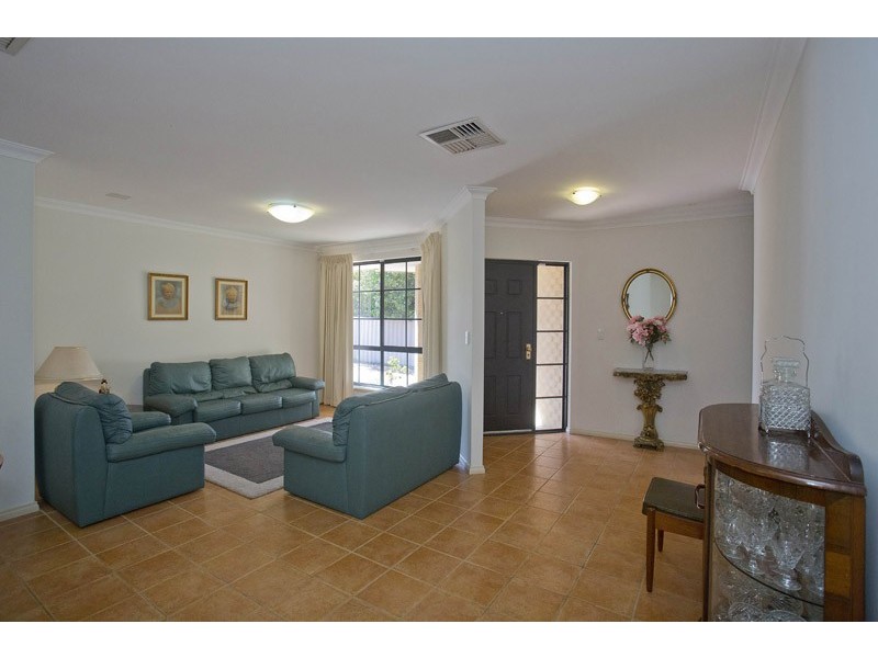 50a Potts Street, Melville WA 6156