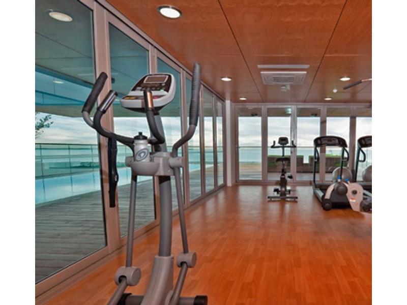 2b/23 Ocean Drive, North Coogee WA 6163