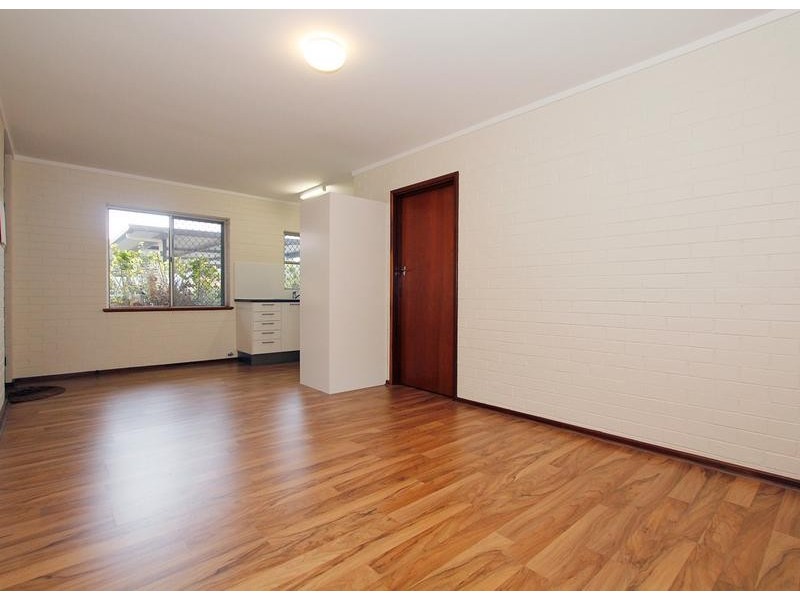 6/318 Canning Highway, Bicton WA 6157