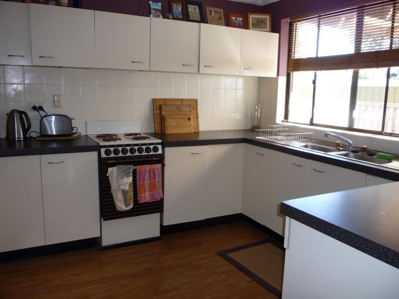 3/10 Bridges Road, Melville WA 6156