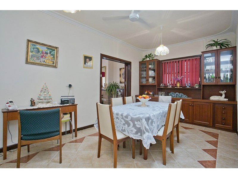 18 York Street, Beaconsfield WA 6162