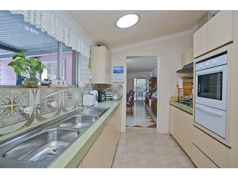 18 York Street, Beaconsfield WA 6162