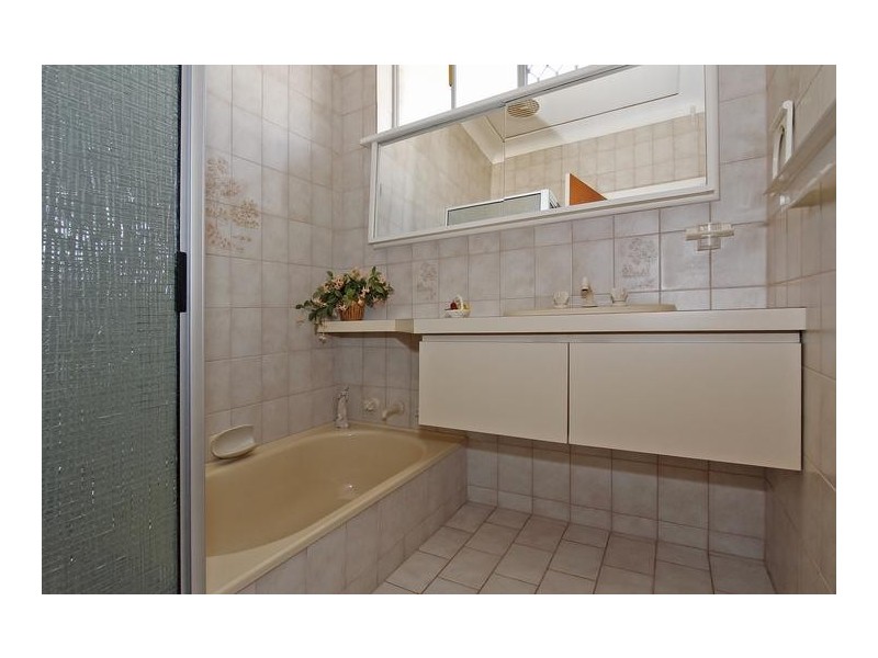 141 Kitchener Road, Alfred Cove WA 6154