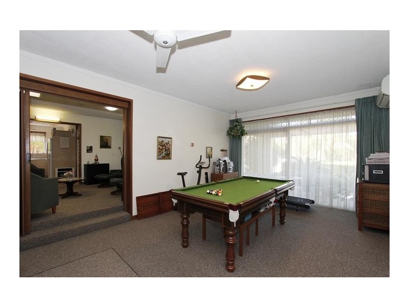 141 Kitchener Road, Alfred Cove WA 6154
