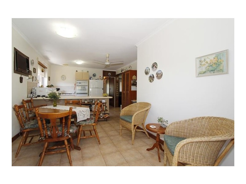 141 Kitchener Road, Alfred Cove WA 6154