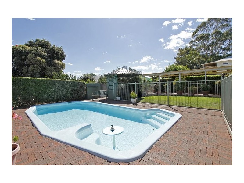 141 Kitchener Road, Alfred Cove WA 6154